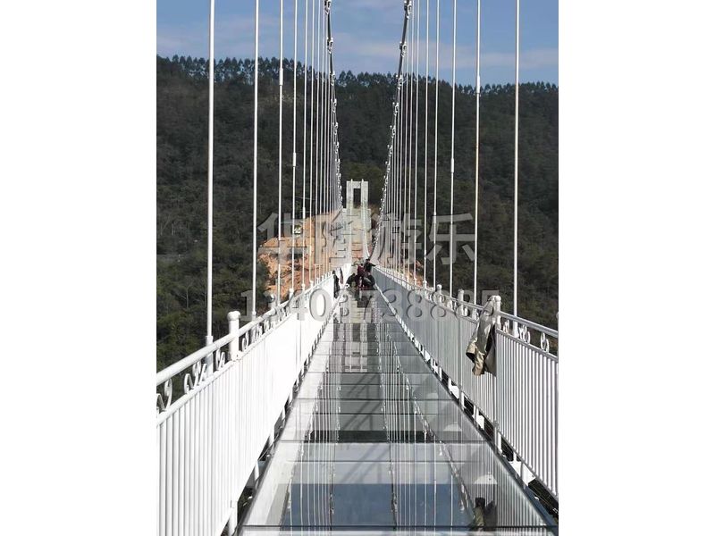 广州280米玻璃桥